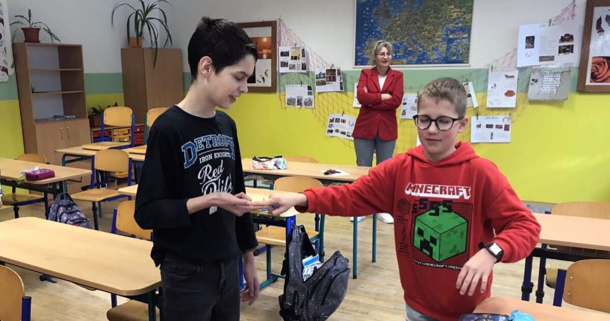 Malé díky, velké změny. Jak uznání utváří bezpečnou třídu MADIO